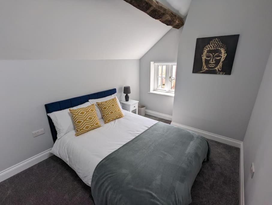 31 High Street - Modern & Stylish 2-Bed Apartment - Inc Parking Husbands Bosworth Buitenkant foto