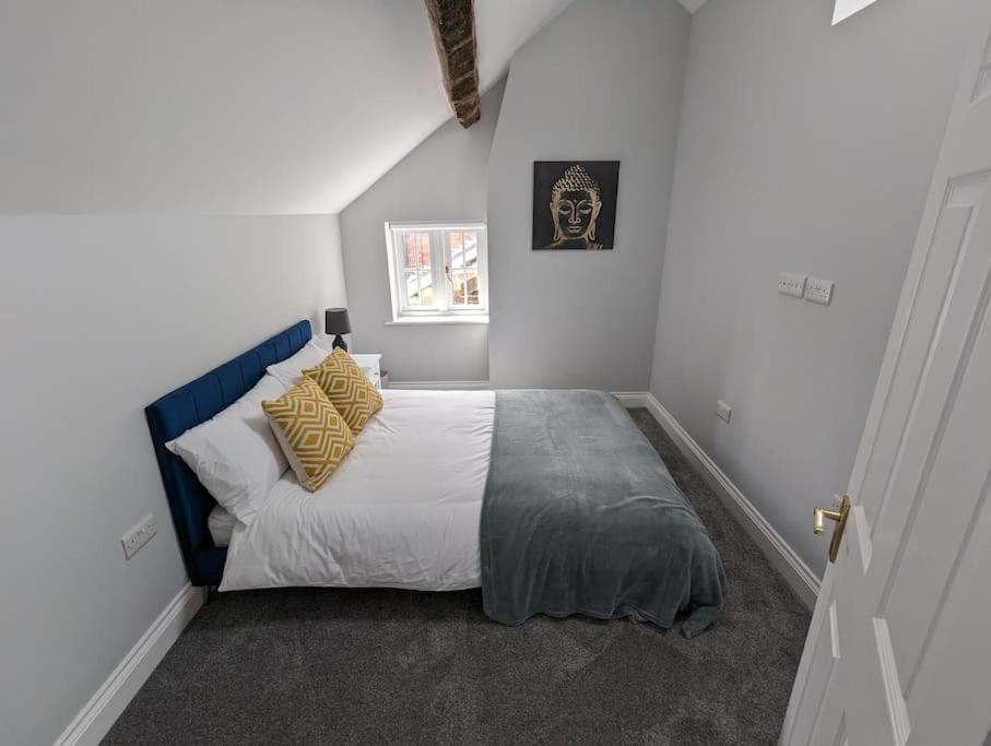 31 High Street - Modern & Stylish 2-Bed Apartment - Inc Parking Husbands Bosworth Buitenkant foto